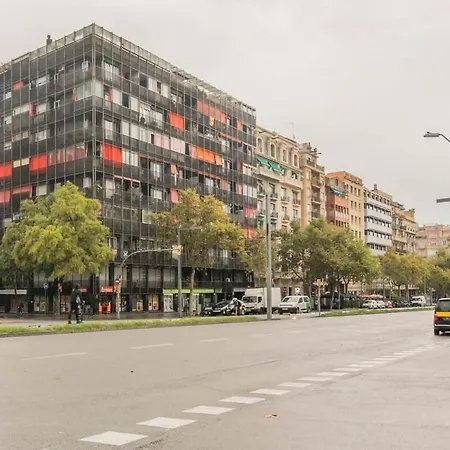 Apartment Comfy 4bd-2bth With Terrace In Plaza Espana