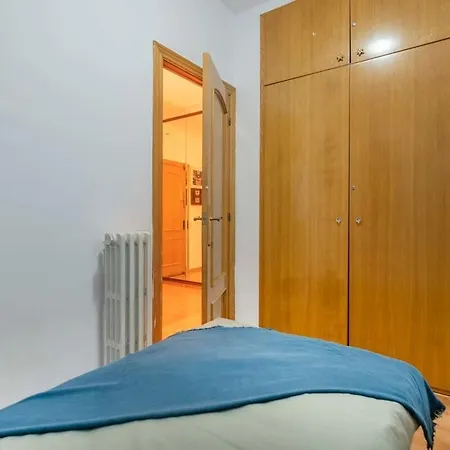 Apartment Comfy 4bd-2bth With Terrace In Plaza Espana