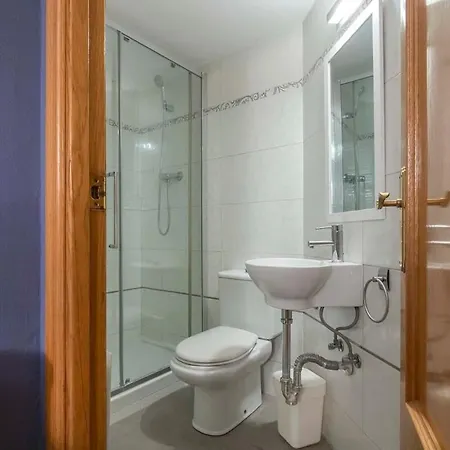 Apartment Comfy 4bd-2bth With Terrace In Plaza Espana