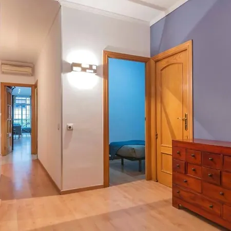 Comfy 4bd-2bth With Terrace In Plaza Espana Barcelona