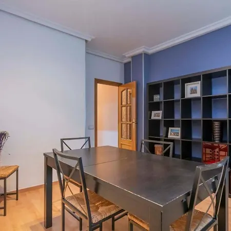 Comfy 4bd-2bth With Terrace In Plaza Espana Apartment