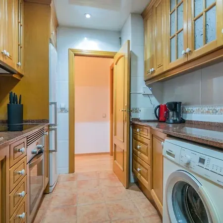 Apartment Comfy 4bd-2bth With Terrace In Plaza Espana
