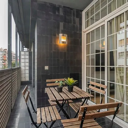 Apartment Comfy 4bd-2bth With Terrace In Plaza Espana