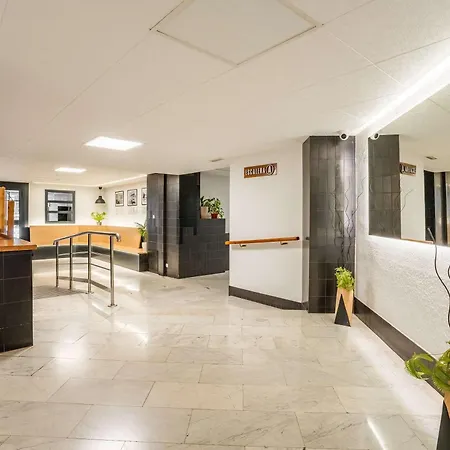 Apartment The Collection - Plaza Espana 4bd 2bth With Terrace For Families Barcelona